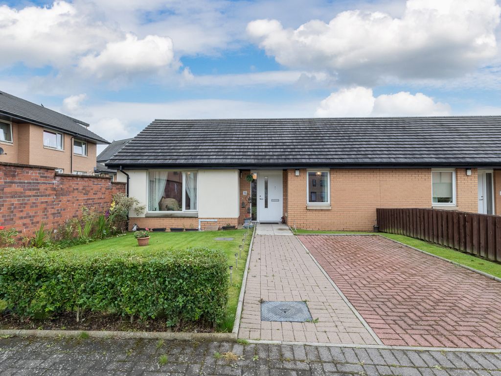 2 bed semidetached bungalow for sale in 11 Nairnside Place, Balornock