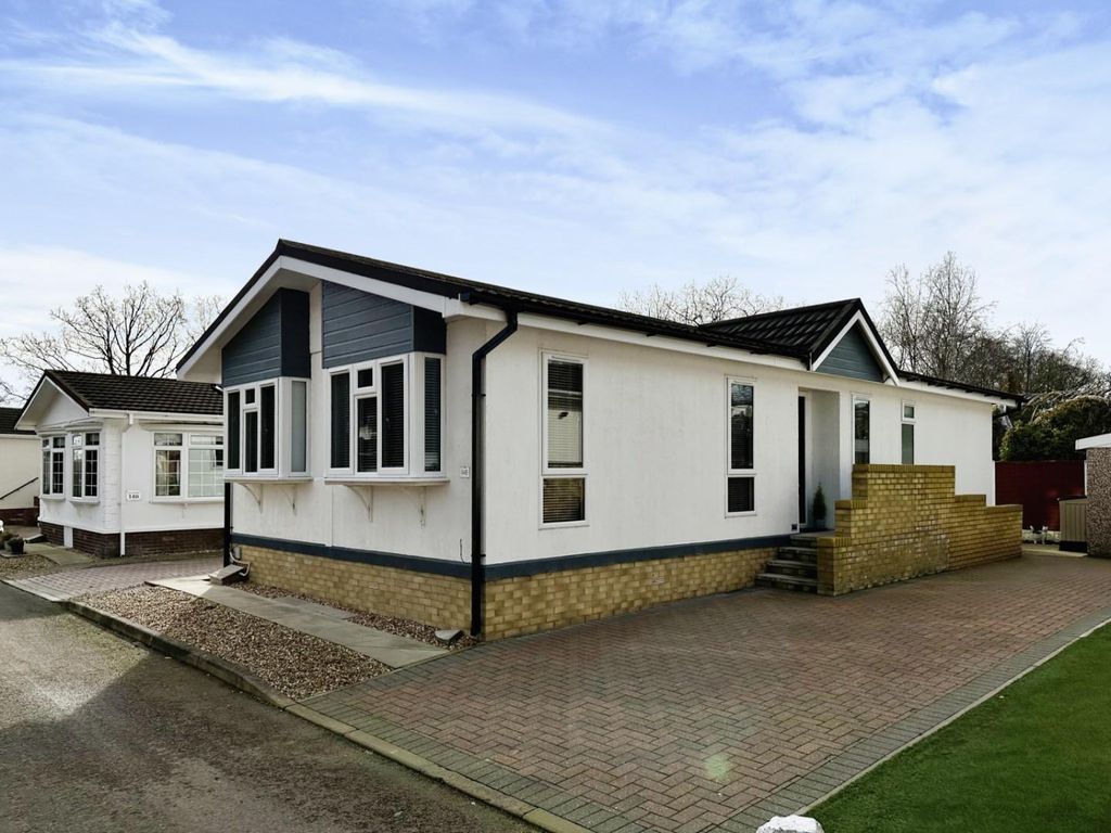 2 bed detached bungalow for sale in Grange Park Road, Orton Grange