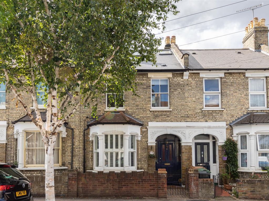 3 bed terraced house for sale in Kenilworth Avenue, London E17 Zoopla