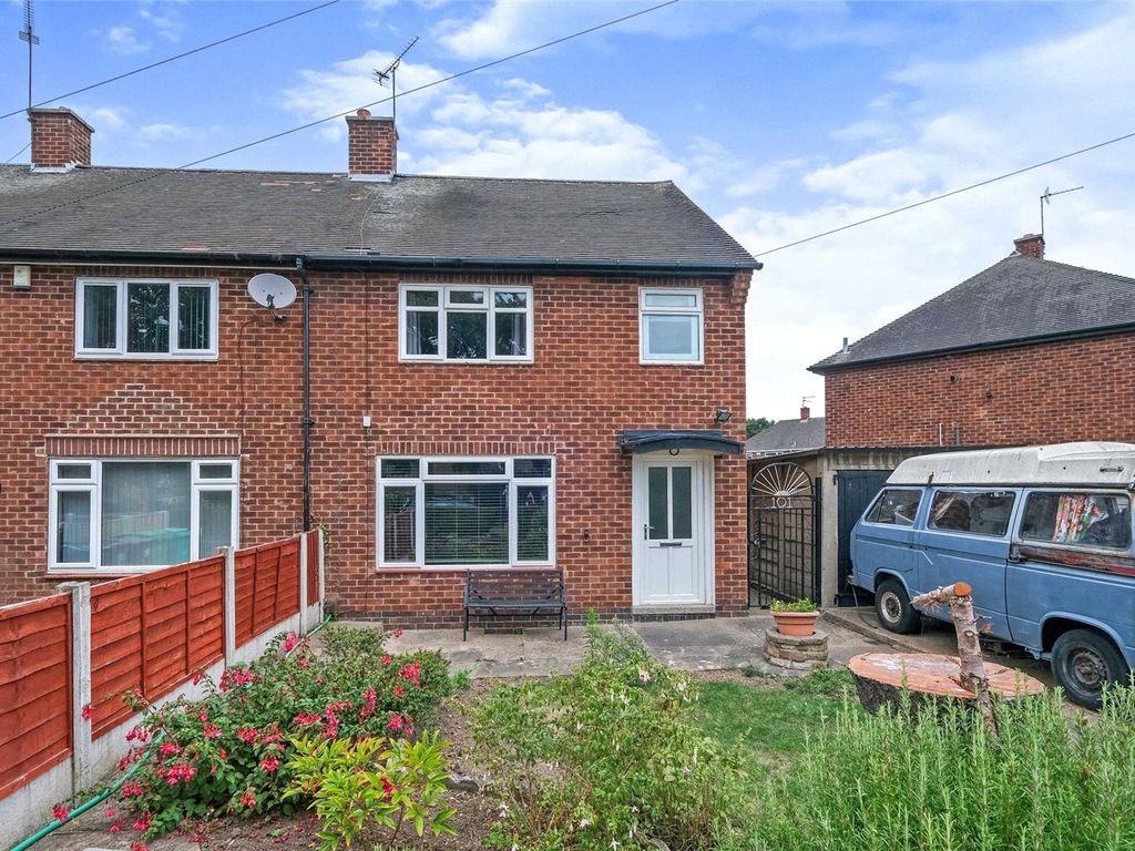 3 bed end terrace house for sale in Bridgnorth Drive, Clifton