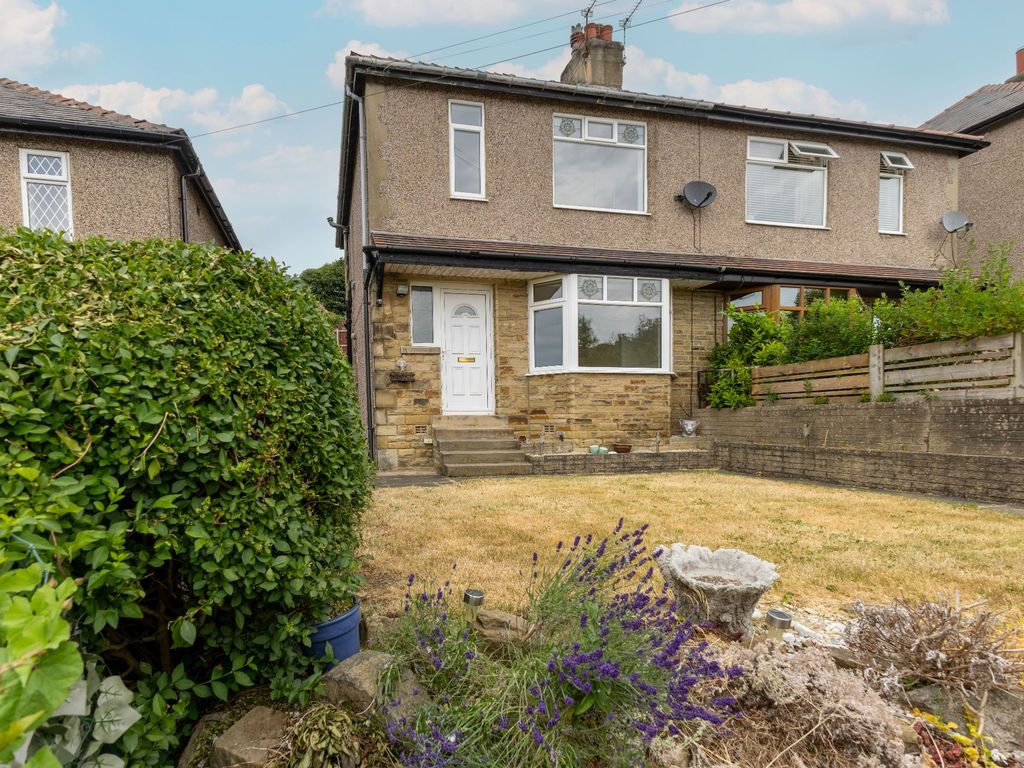2 bed semidetached house for sale in Kirk Lane, Hipperholme, Halifax