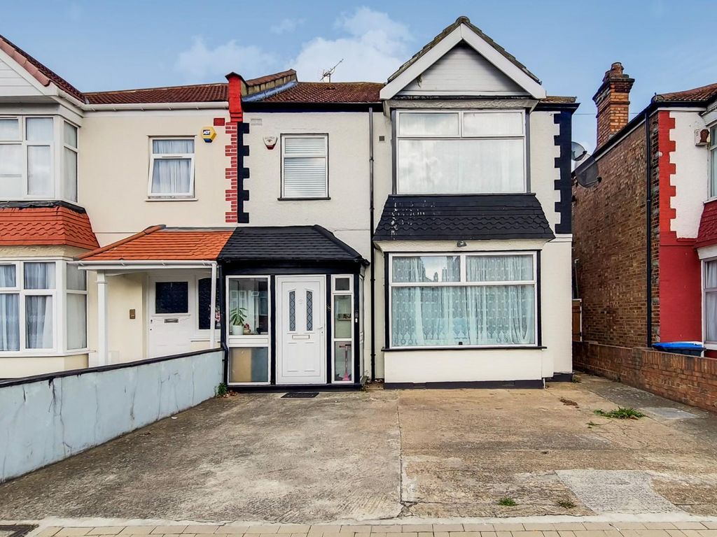 4 bed property for sale in Bowrons Avenue, Wembley HA0 Zoopla