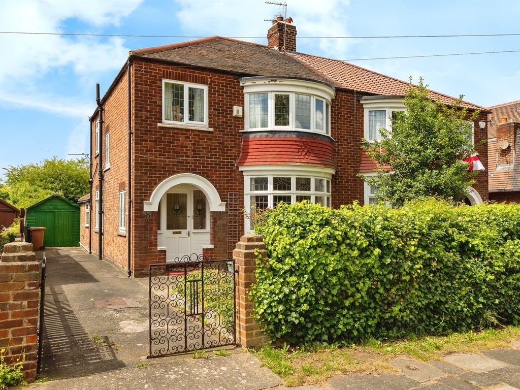3 bed semidetached house for sale in Easterside Road, Middlesbrough