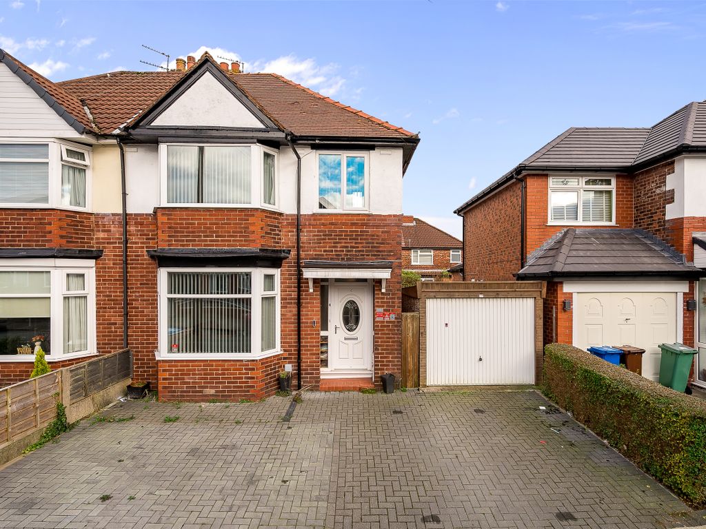 3 bed semidetached house for sale in Ferndene Road, Prestwich