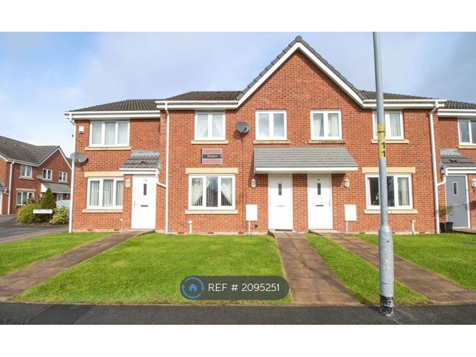 2 bed terraced house to rent in Jethro Street, Bolton BL2, £800 pcm