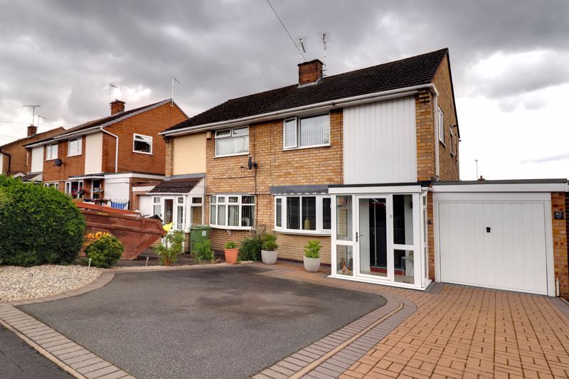 3 bed semidetached house for sale in Baswich Lane, Baswich, Stafford