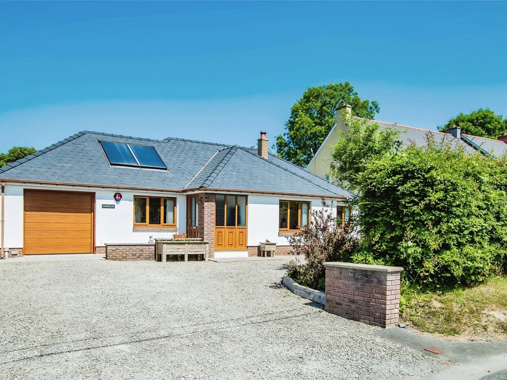 3 bed bungalow for sale in Penrhiwllan, Llandysul, Penrhiwllan
