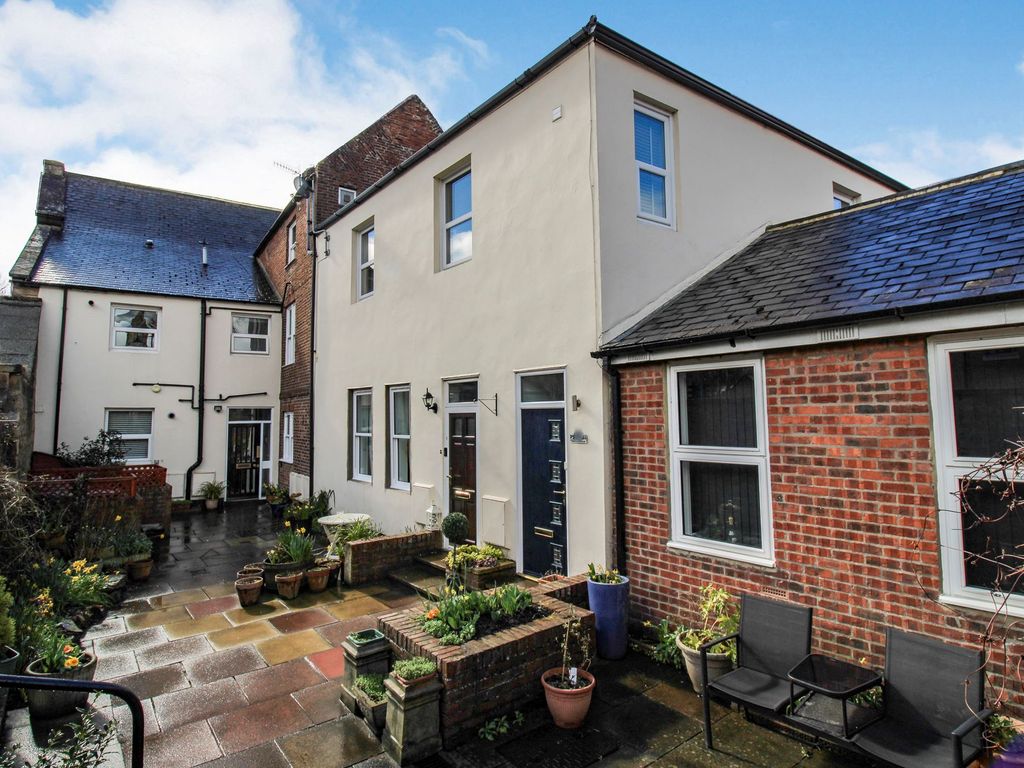 2 bed flat for sale in Castle Square, Morpeth NE61 Zoopla