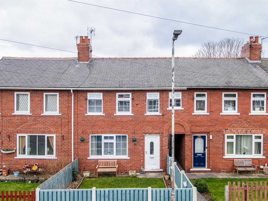 3 bed terraced house for sale in Ridge Road, Middlestown, Wakefield WF4