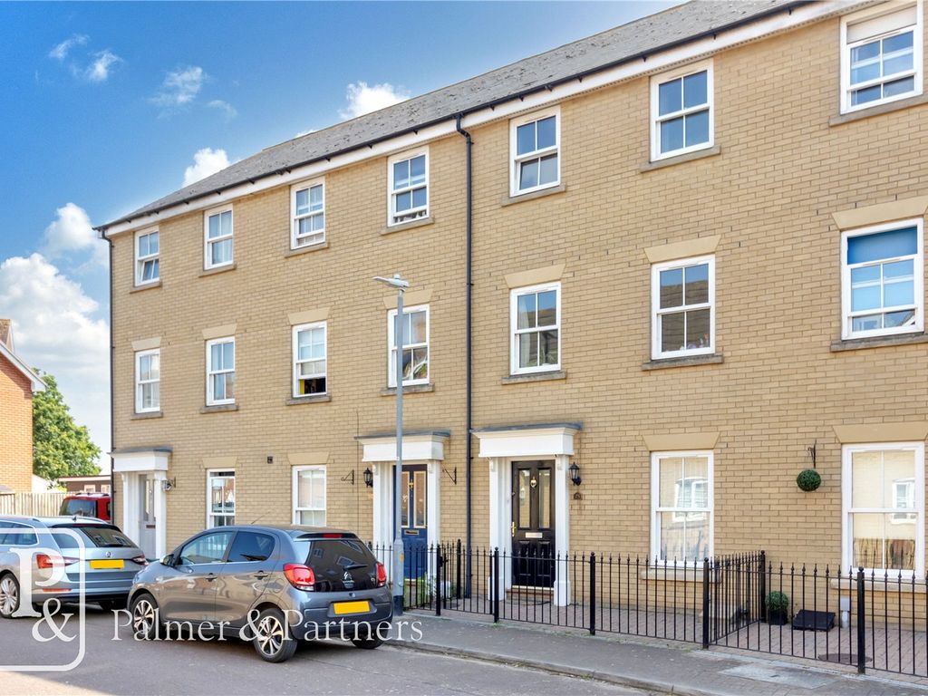 4 bed terraced house for sale in Avitus Way, Highwoods, Colchester