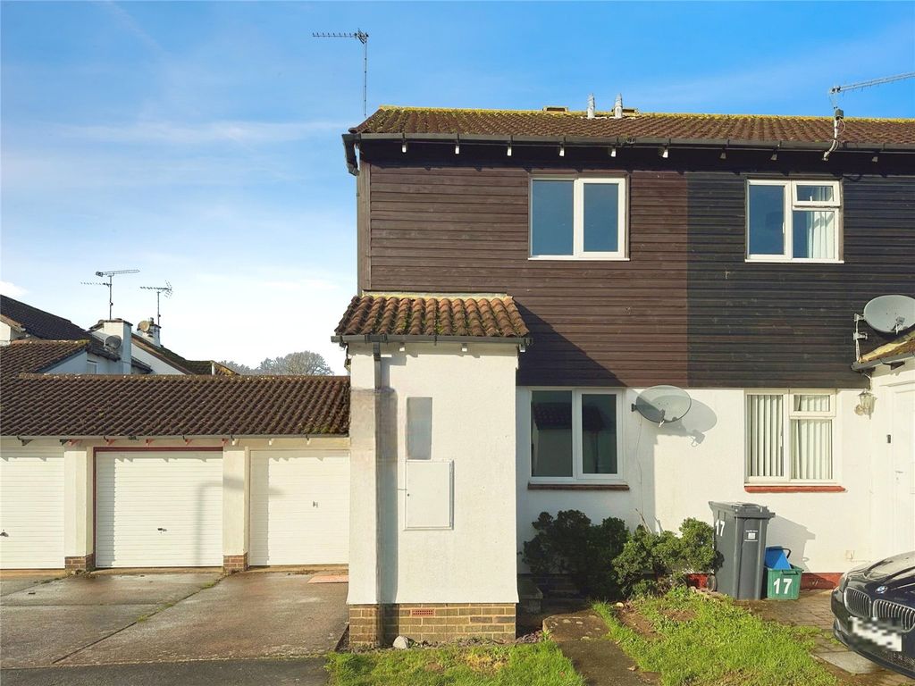 2 bed end terrace house to rent in Brent Close, Woodbury, Exeter, Devon