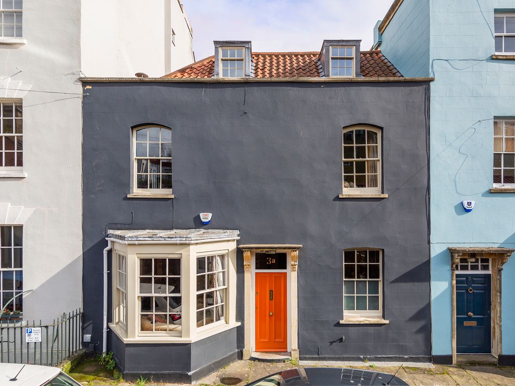 3 bed town house to rent in Somerset Street, Kingsdown, Bristol BS2