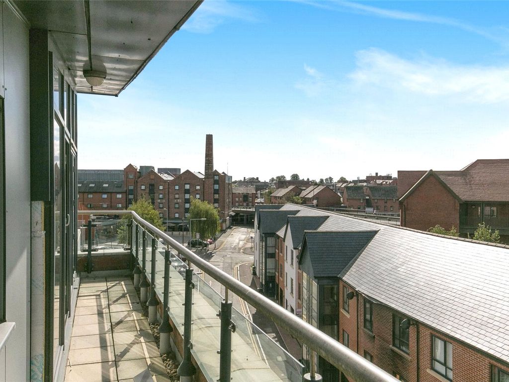 2 bed flat for sale in Egerton Street, Chester CH1, £250,000 Zoopla