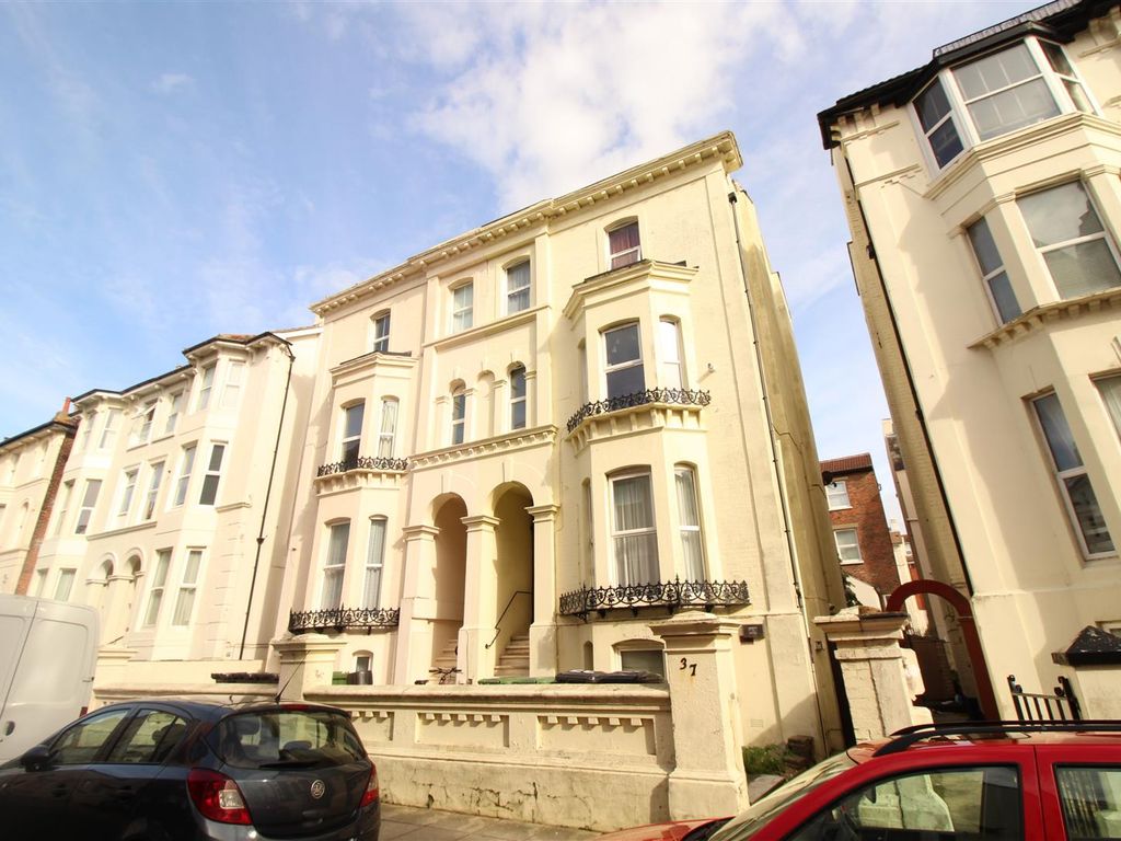 3 bed flat to rent in Nightingale Road, Southsea PO5 Zoopla