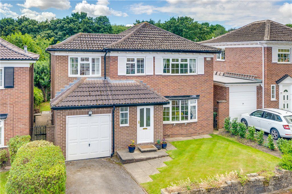 4 bed detached house for sale in Oakwood Green, Leeds, West Yorkshire