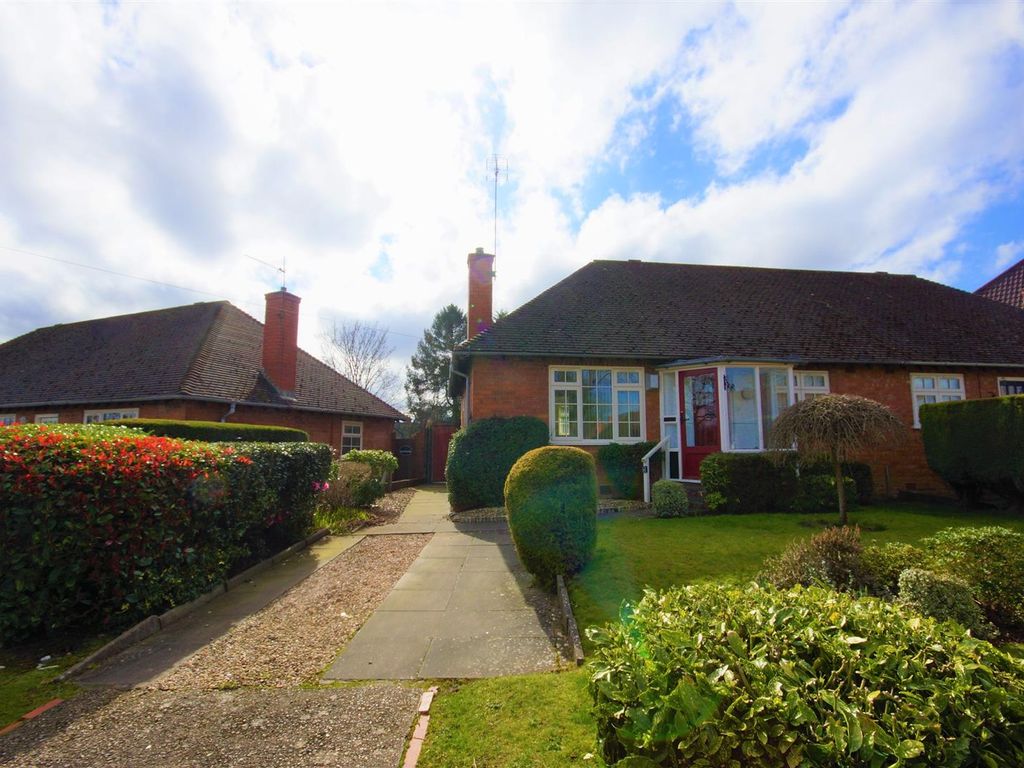 2 bed bungalow to rent in Griffins Brook Lane, Bournville, Birmingham