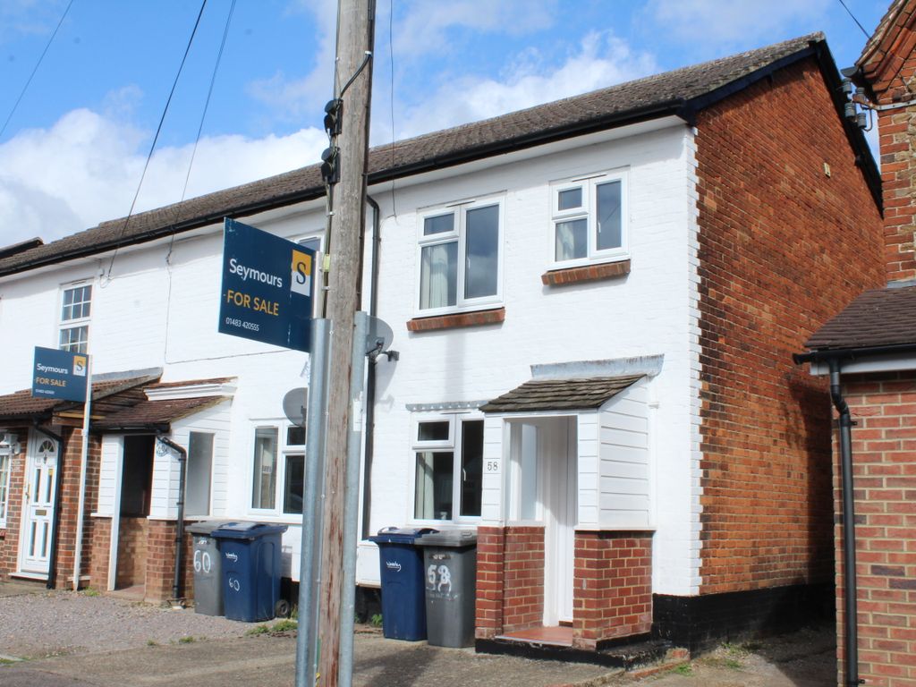 3 bed end terrace house to rent in Kings Road, GU7 Zoopla