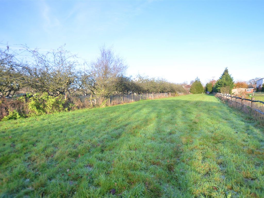 Land for sale in Badsell Road, Five Oak Green, Tonbridge TN12, £90,000