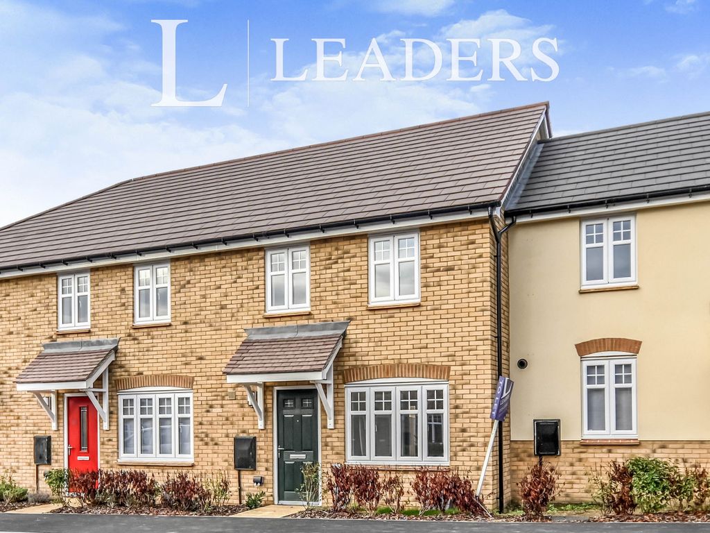 3 bed terraced house to rent in Willowsway Road, Wixams MK42, £1,470