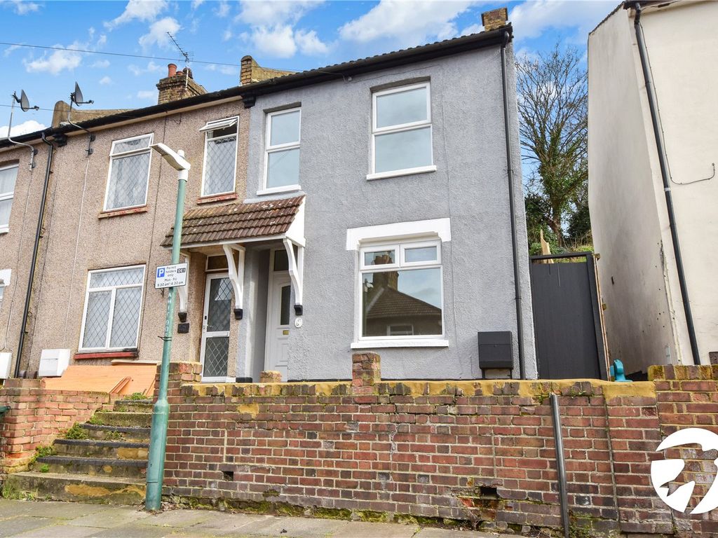 2 Bed End Terrace House For Sale In Mount Pleasant Road Dartford Kent