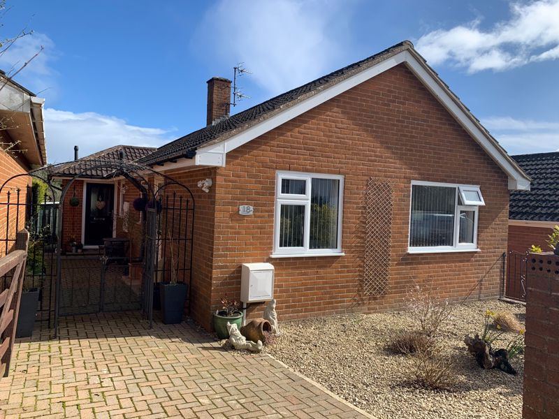 3 bed detached bungalow for sale in Bracken Road, Drybrook GL17 Zoopla