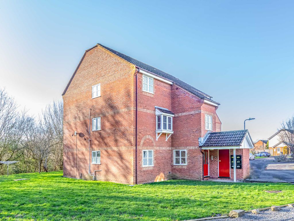 1-bed-flat-for-sale-in-ormonds-close-bradley-stoke-bristol-bs32-zoopla