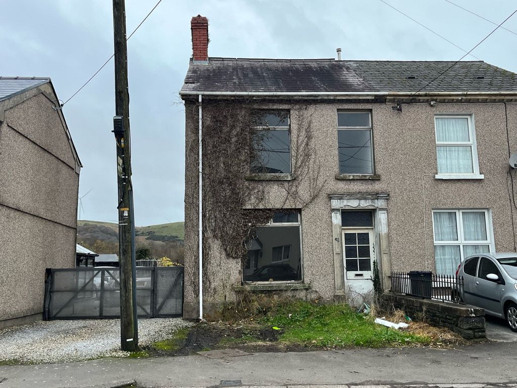 Semidetached house for sale in Heol Y Gors, Cwmgors, Ammanford