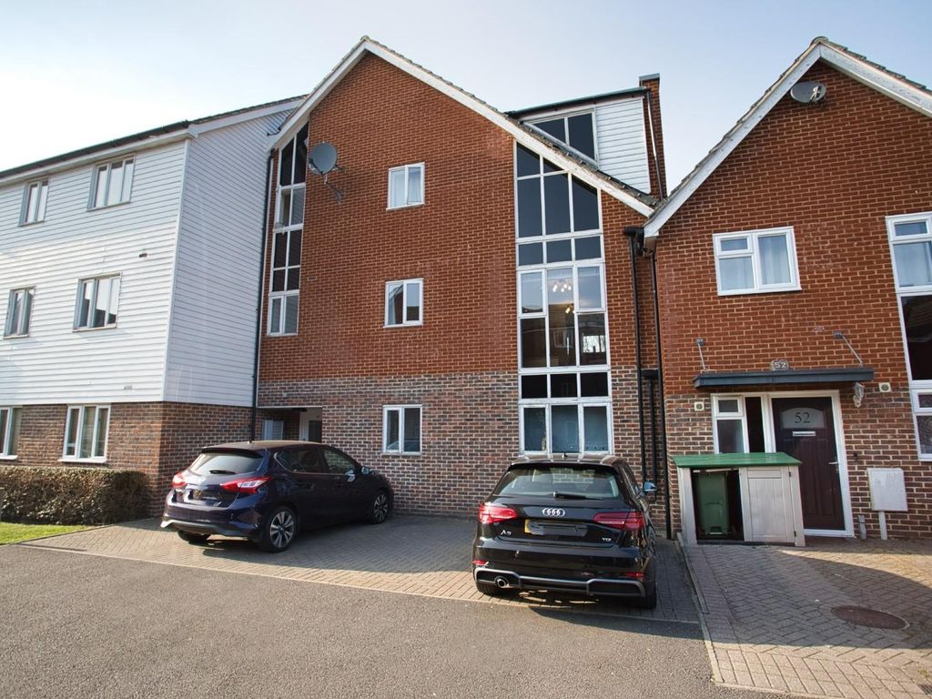 2 bed flat for sale in Edward Vinson Drive, Faversham ME13 Zoopla