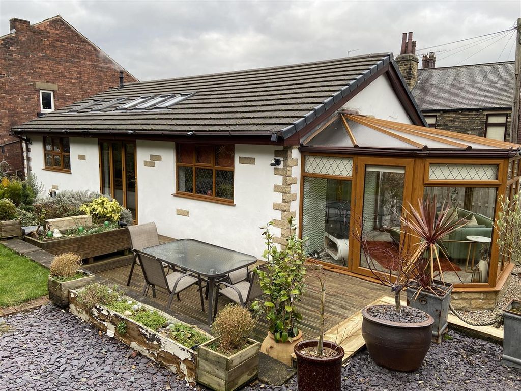 2 bed bungalow for sale in Cross Bank Street, Mirfield WF14 Zoopla