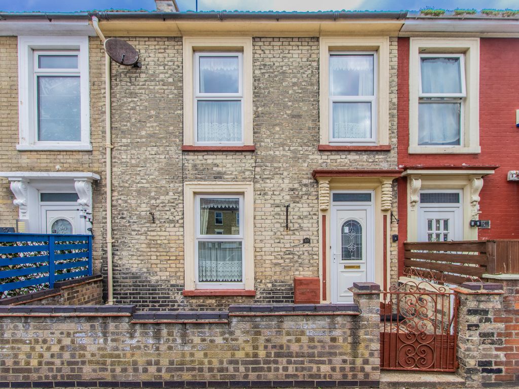 3 bed terraced house for sale in Crown Road, Great Yarmouth NR30 Zoopla