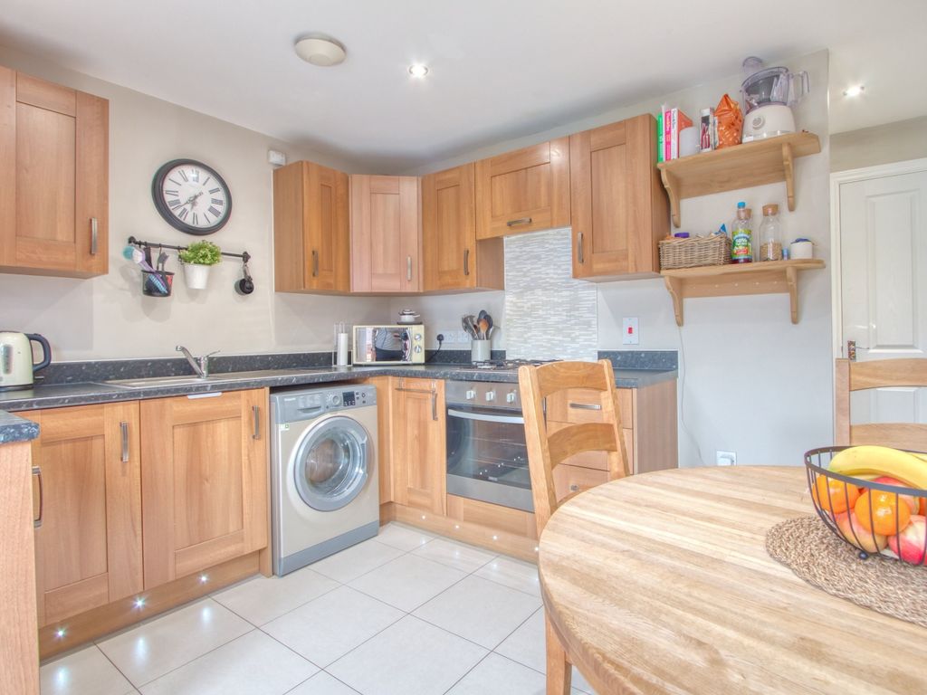 3 bed semidetached house for sale in 17 Dragon Rise, Norton Fitzwarren