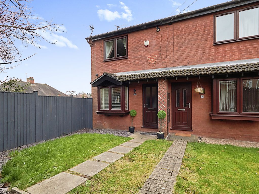 2 bed end terrace house for sale in Swallow Gardens, Nottingham NG4