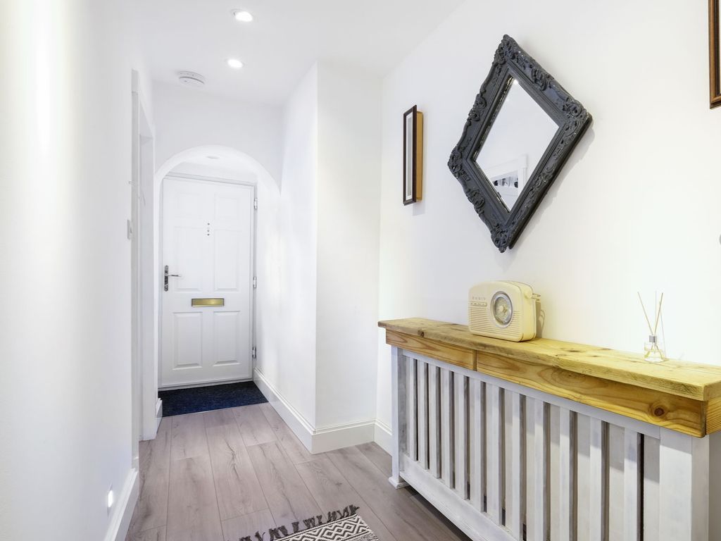 3 bed for sale in Hatton Avenue, Berks, Slough SL2 Zoopla