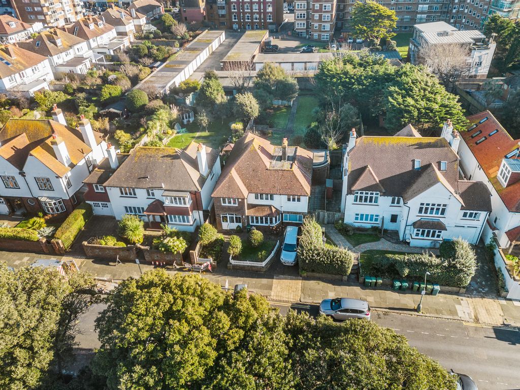 5 bed detached house for sale in Princes Crescent, Hove BN3, £1,750,000