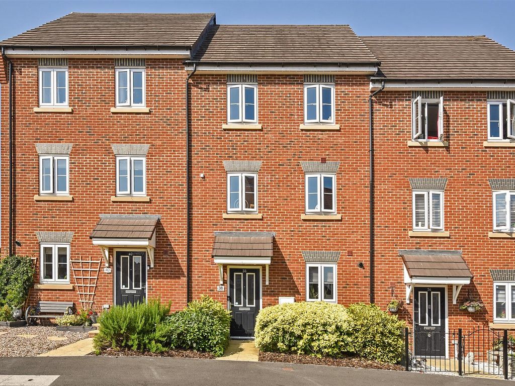 5 bed terraced house for sale in Locksbridge Road, Picket Piece