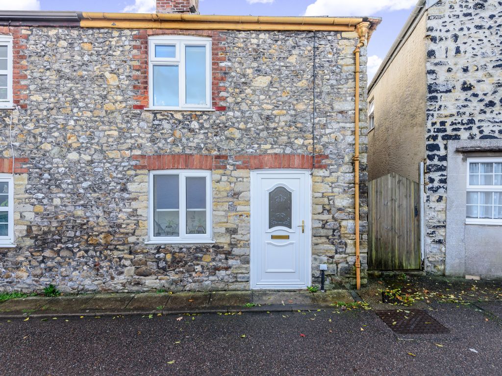 2 bed end terrace house for sale in Vale Lane, Axminster, Devon EX13