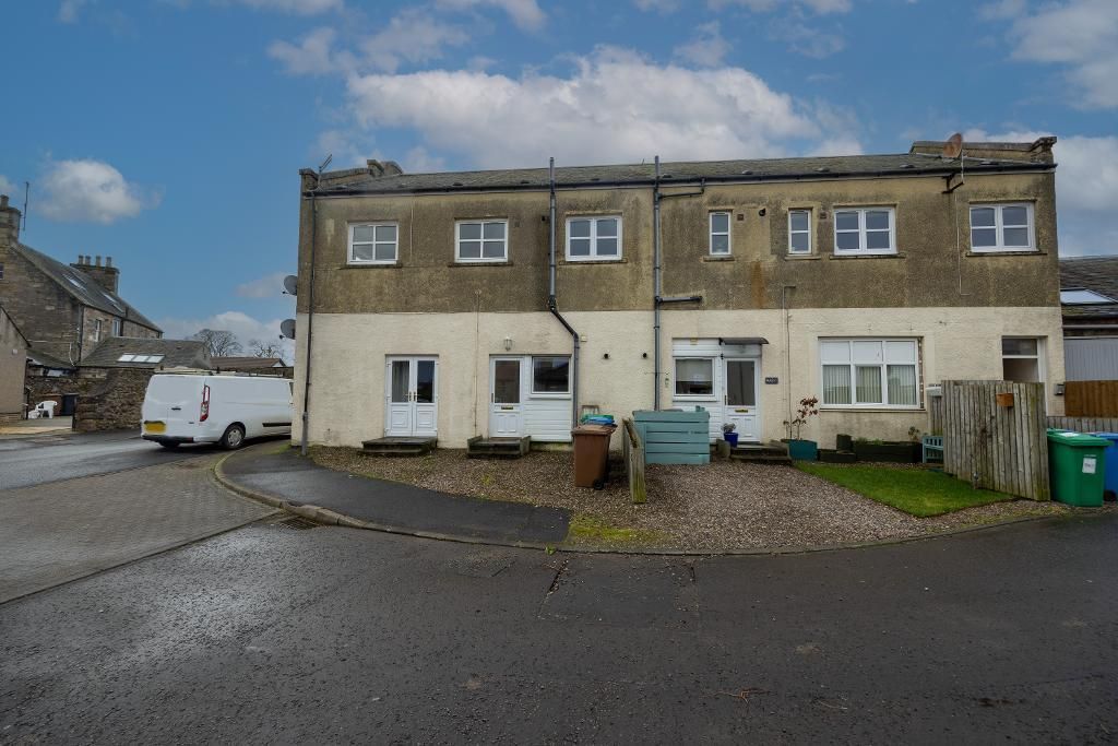 2 bed flat for sale in Station Road, Kingskettle, Fife KY15, £109,950