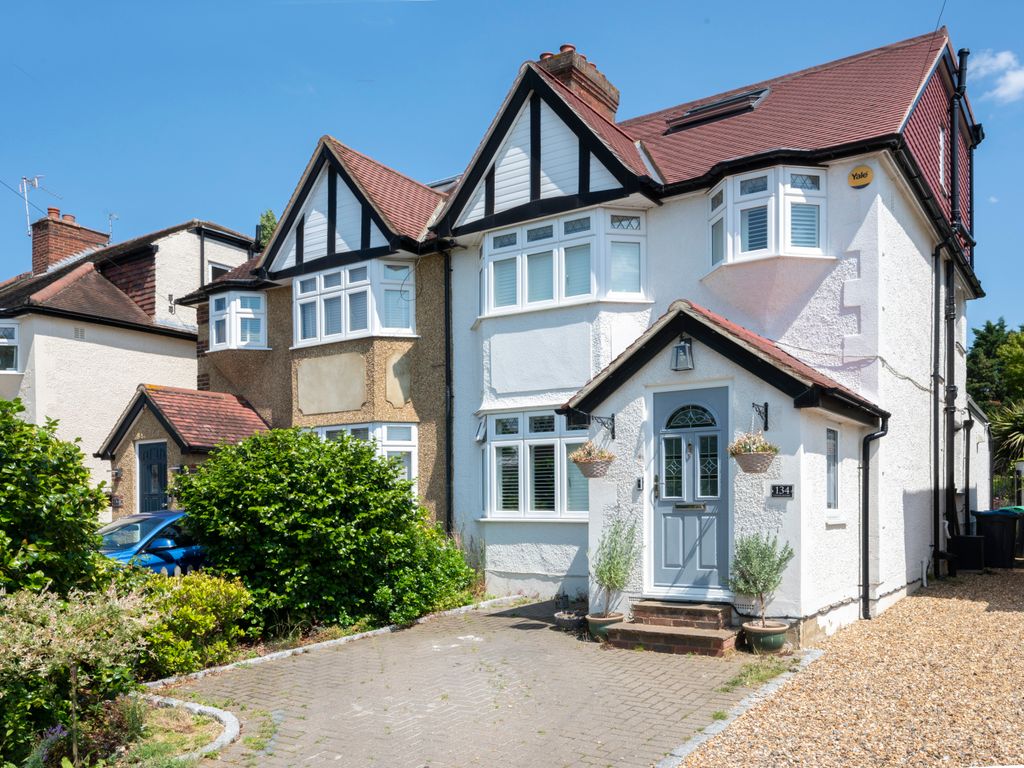 4 bed semidetached house for sale in Grand Avenue, Surbiton KT5, £