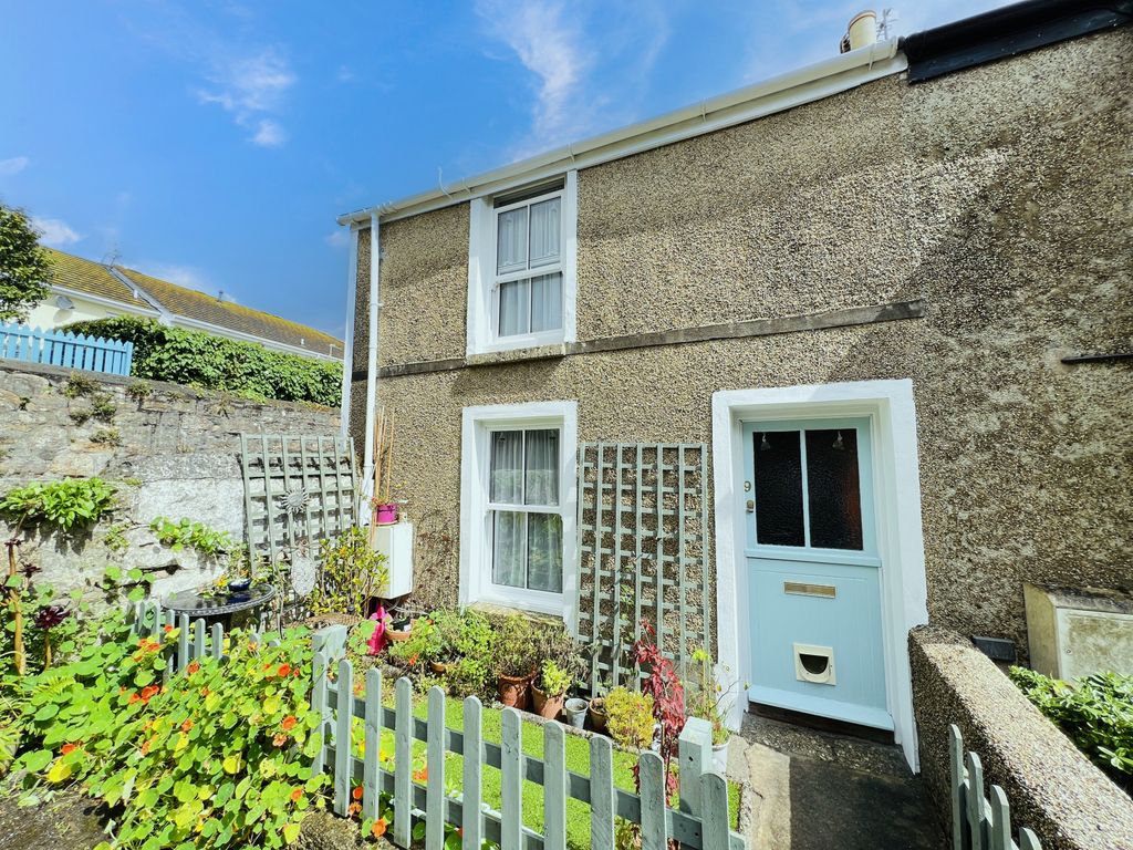 2 bed end terrace house for sale in Redinnick Place, Penzance TR18, £285,000 Zoopla