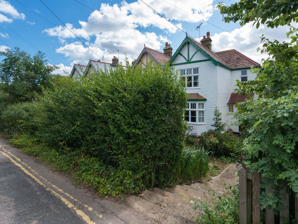 3 bed semidetached house for sale in Island Wall, Whitstable CT5 Zoopla