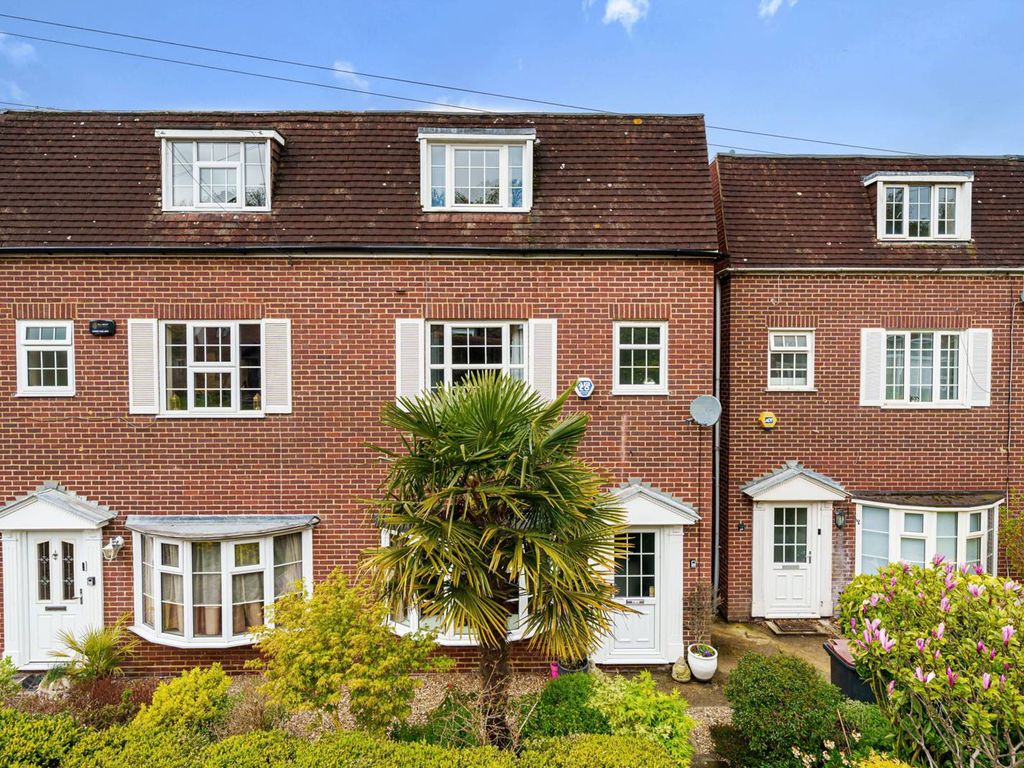 4 bed semidetached house for sale in Madeira Avenue, Bromley BR1 Zoopla