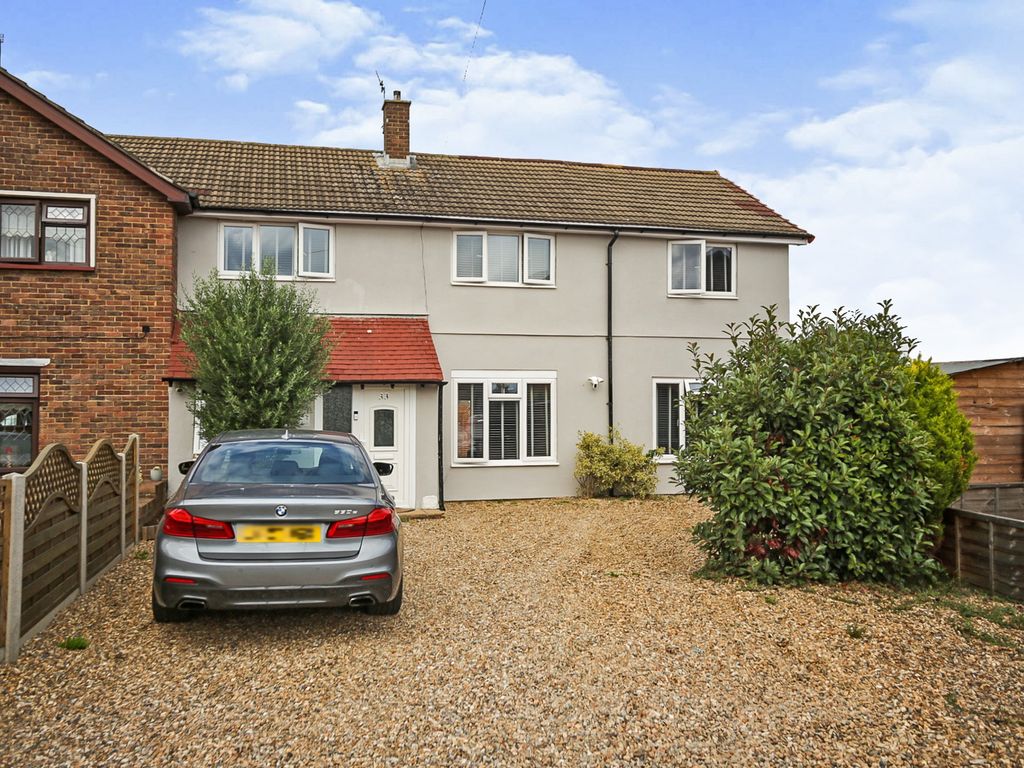 6 bed semidetached house for sale in Tern Crescent, Rochester, Kent