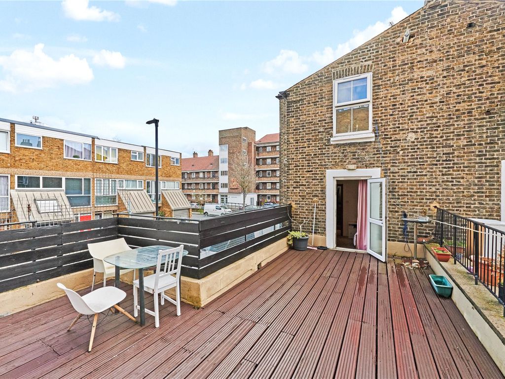 Sw8 1pp 2 bed flat to rent in Meadow Road, London SW8 - Zoopla