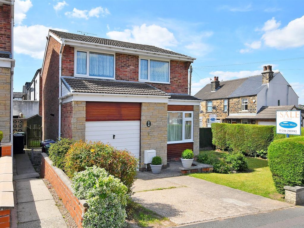 3 bed detached house for sale in Scarsdale Close, Dronfield S18, £