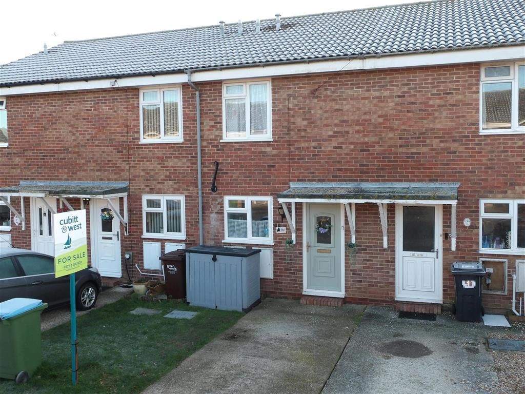 2 bed terraced house for sale in Stoneage Close, Bognor Regis, West