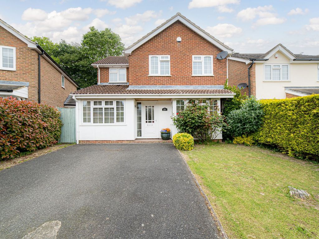 4 bed detached house for sale in Hoppers Way, Ashford TN23 Zoopla
