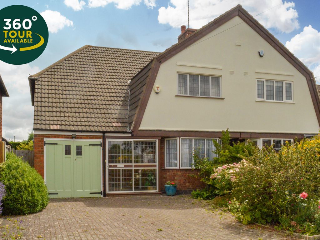 3 bed semidetached house for sale in Kingsmead Road, Knighton