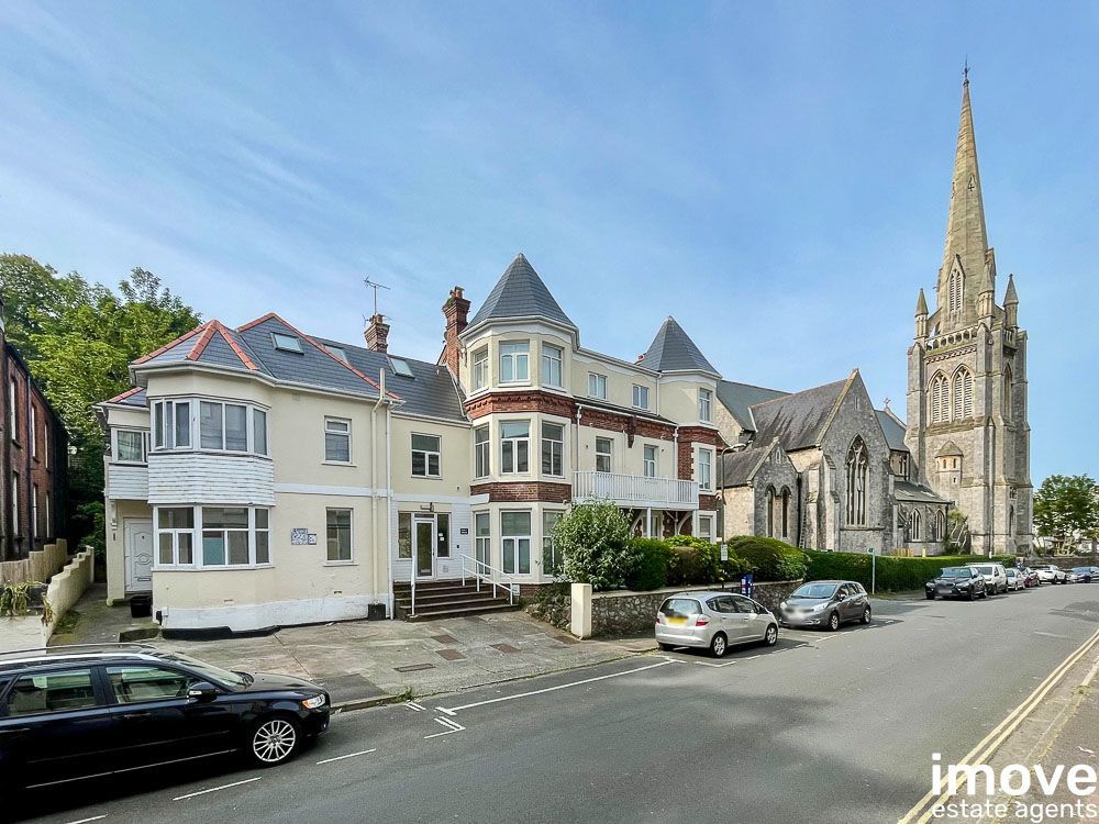 1 bed flat to rent in Apsley House, Torwood Gardens Road, Torquay TQ1