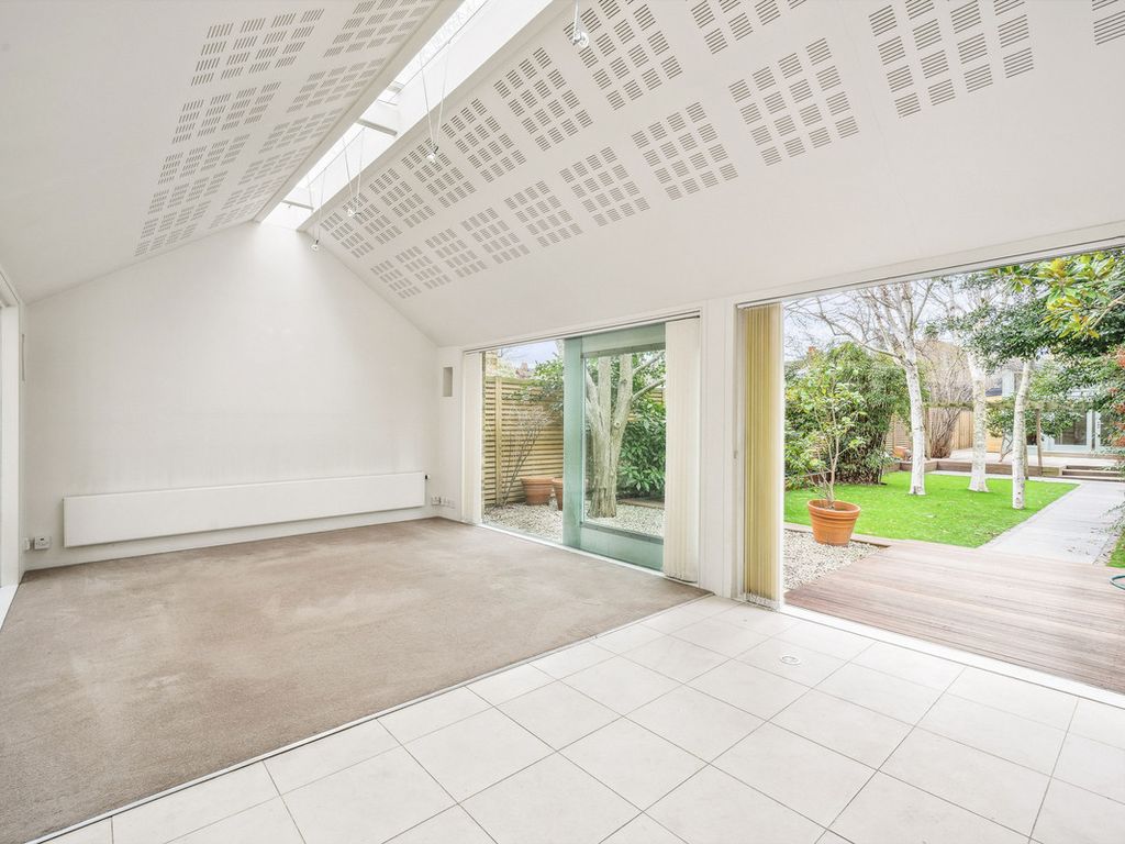 5 bed terraced house to rent in East Sheen Avenue, East Sheen SW14 Zoopla