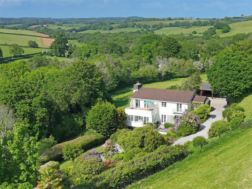 4 bed detached house for sale in Lerryn, Lostwithiel PL22 Zoopla